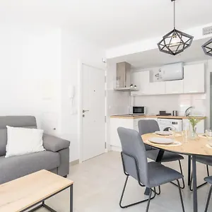Renthas Atico Apartamento